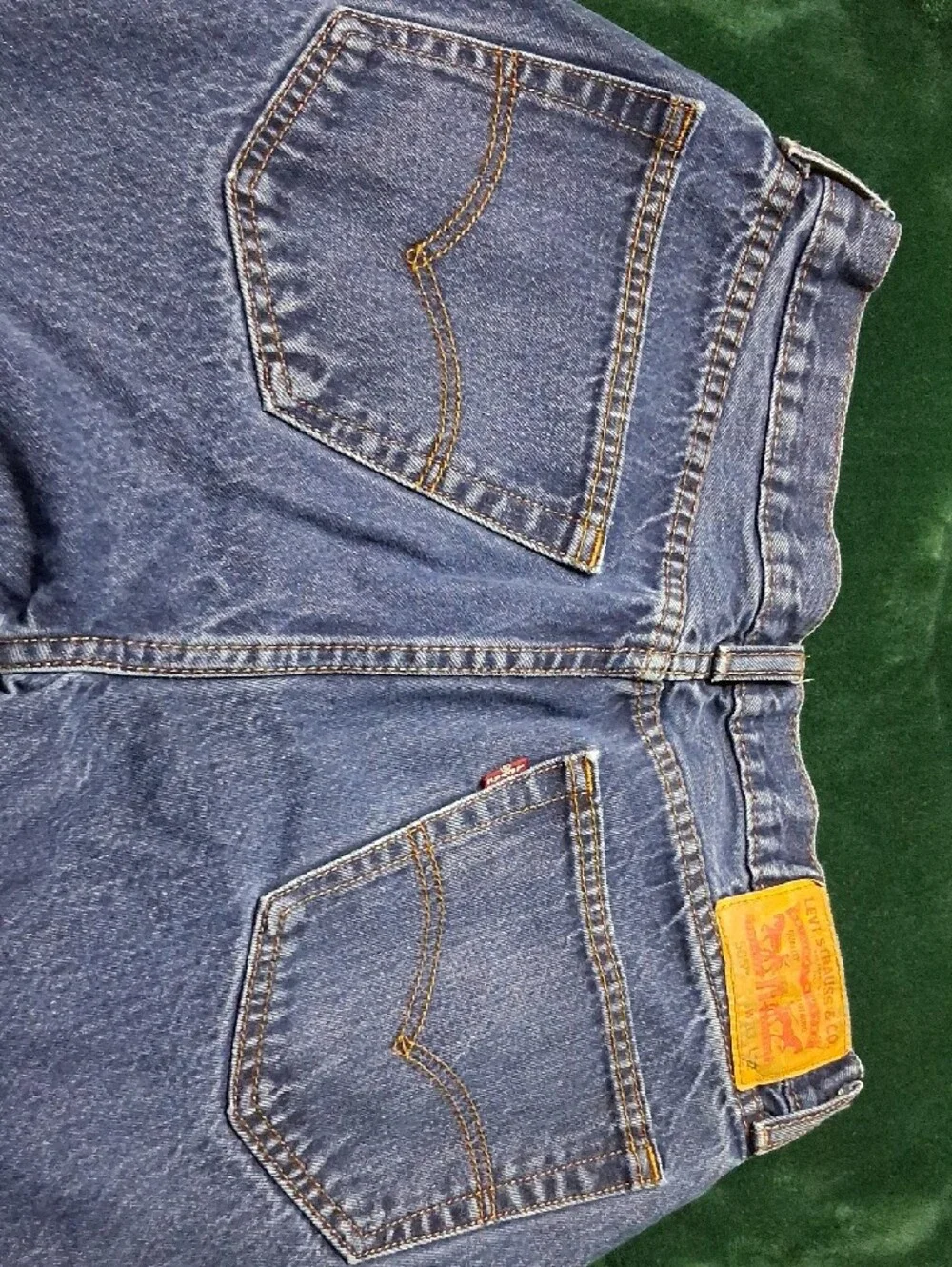 Levi's High-Rise Men's Denim Jeans in Classic Blue 33x32